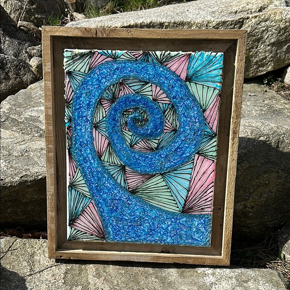 Abstract 3D pen Spiral Art in Blue and Pink - Picture 5 of 5